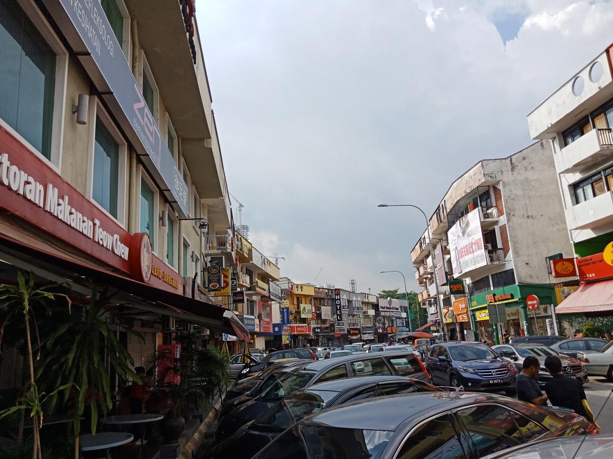 Hotel Zamburger Taman Segar - Previously Home Inn Taman Segar Kuala Lumpur Exterior foto
